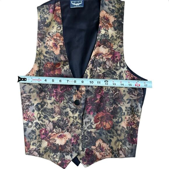 Best American Clothing Co. Women's Multicolor Floral Print Button Front Vest - Picture 3 of 7